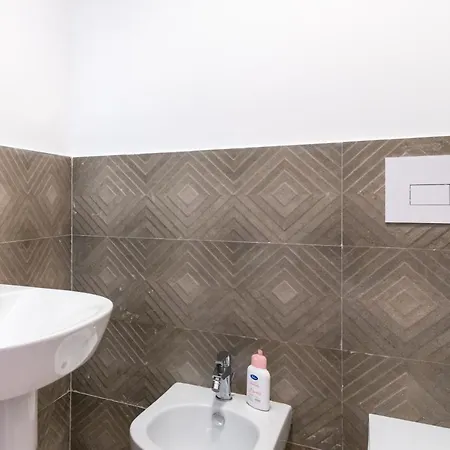 アパート 3b Mondello パレルモ