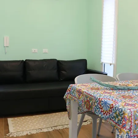 アパート 3b Mondello パレルモ