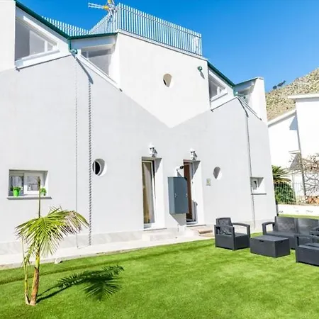 3b Mondello パレルモ