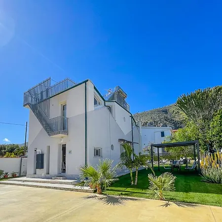 3b Mondello パレルモ